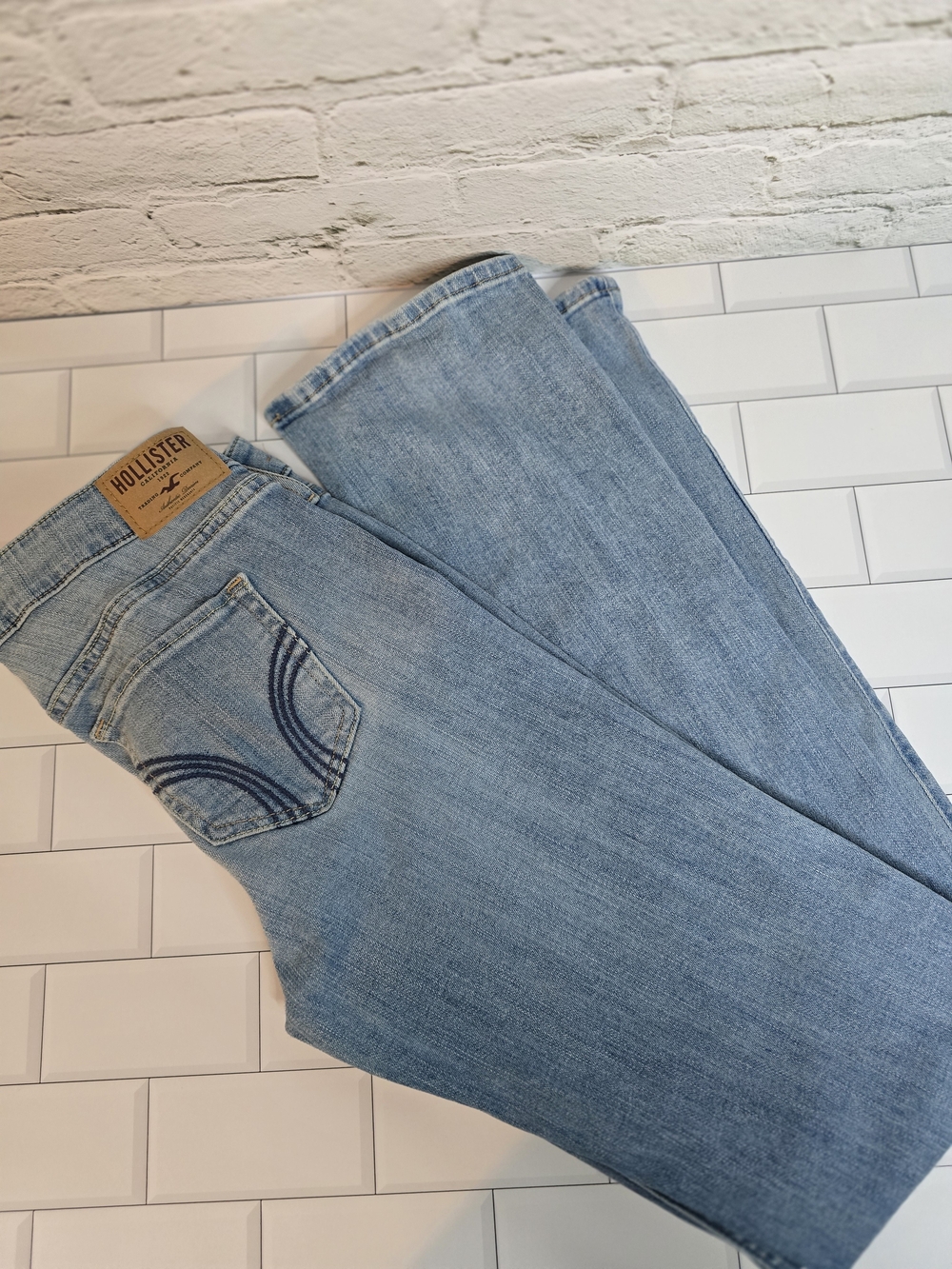Hollister Light Blue Women's Jeans Sz 29x33